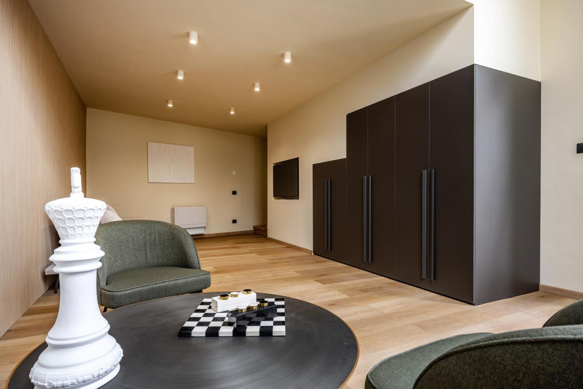 Rh Lifestyle Rooms & Suites Όλμπια Εξωτερικό φωτογραφία