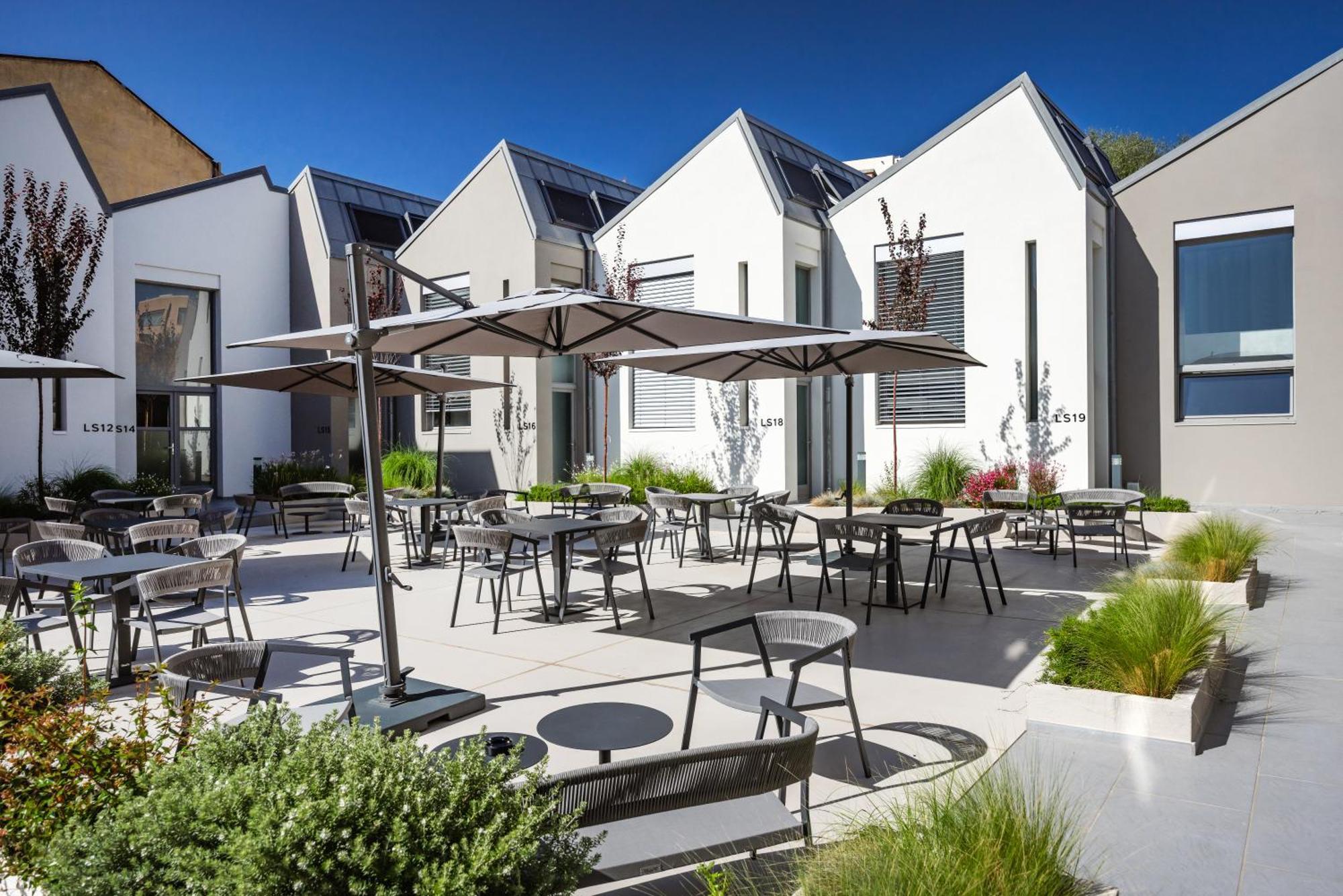 Rh Lifestyle Rooms & Suites Όλμπια Εξωτερικό φωτογραφία